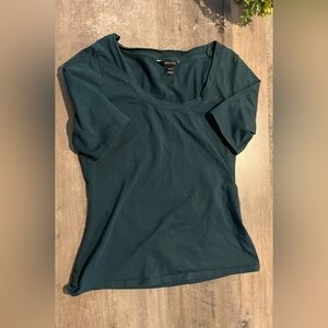 RW & Co Short Sleeve Green Scoop Neck Shirt XSmall